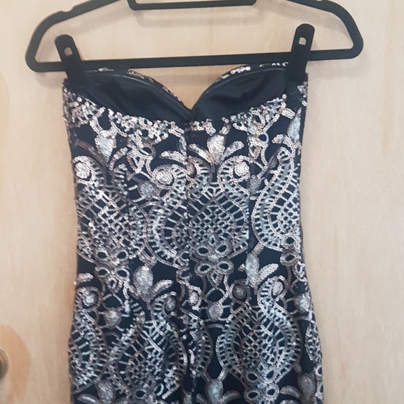 Chico dress - Picture 5 of 8